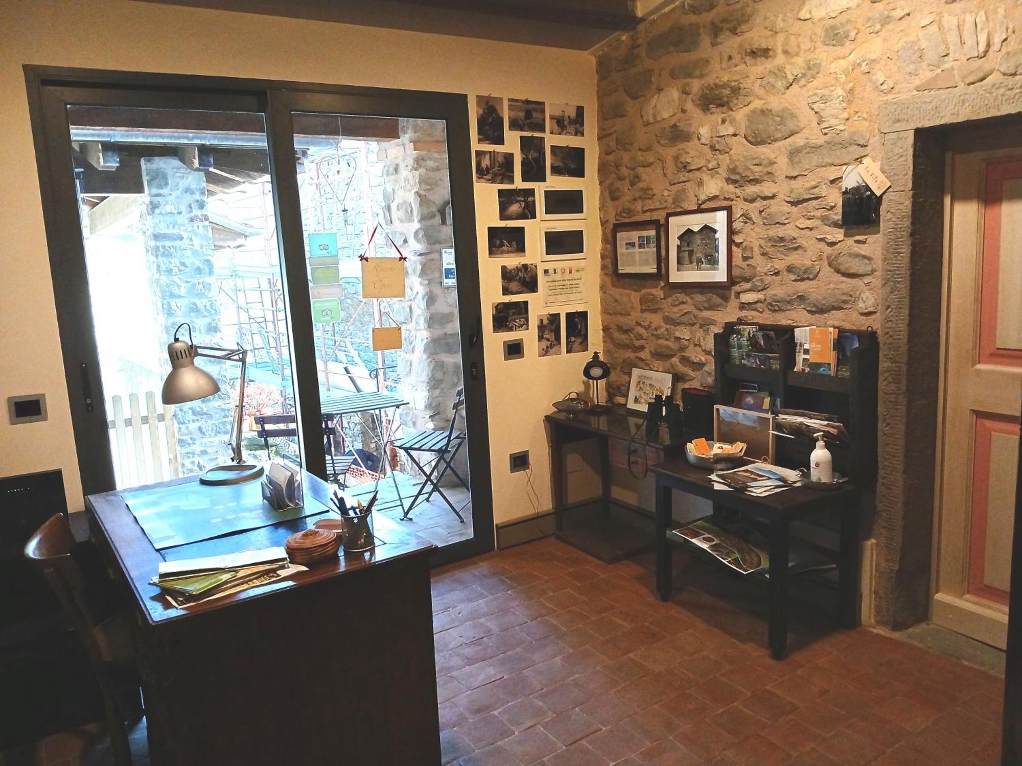 Eremo Gioioso Villa Pontremoli Buitenkant foto
