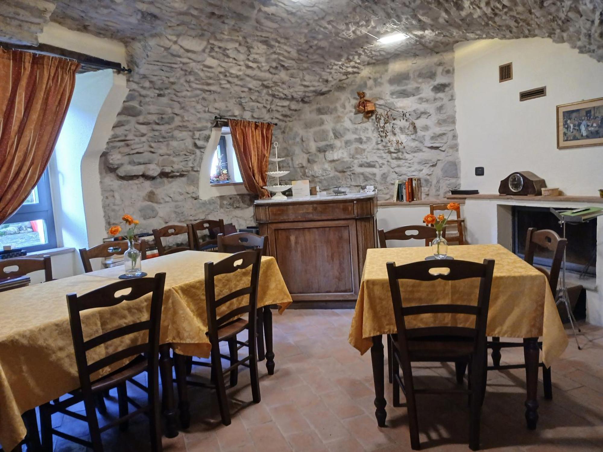 Eremo Gioioso Villa Pontremoli Buitenkant foto